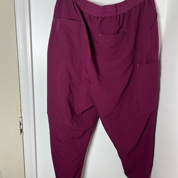 Dolan Hope Jogger Scrub Pants Women’s 2XS Burgundy 11-Pocket Drawstring Medical - Picture 5 of 7